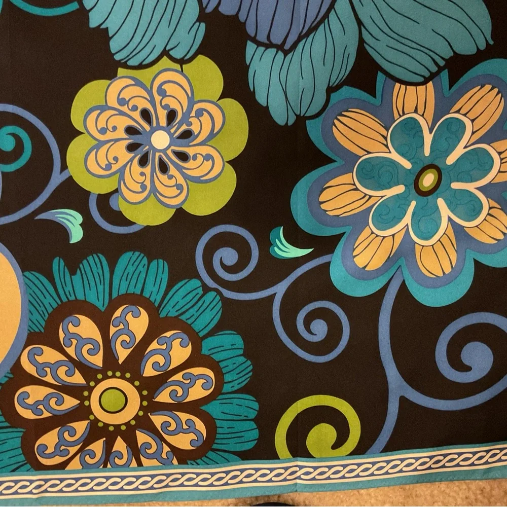 Vera Bradley 100% Silk Mod Floral Blue 27” Square